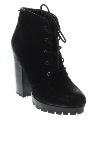 Botine de damă Steve Madden, Mărime 37, Culoare Negru, Preț 404,58 Lei