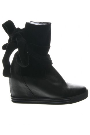 Dámské boty  Tendenz, Velikost 37, Barva Černá, Cena  709,00 Kč