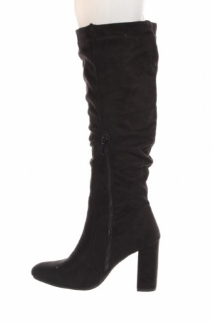 Γυναικείες μπότες Boohoo, Μέγεθος 37, Χρώμα Μαύρο, Τιμή 11,12 €