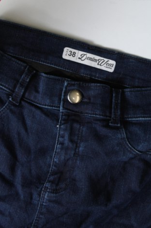 Damen Jeans Mana, Größe M, Farbe Blau, Preis 3,43 €