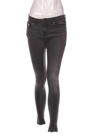 Damen Jeans Noisy May, Größe L, Farbe Grau, Preis 11,38 €