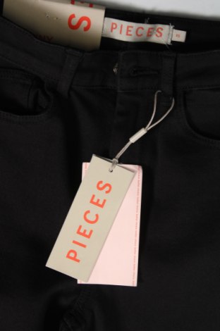 Damen Jeans Pieces, Größe XS, Farbe Schwarz, Preis 7,71 €