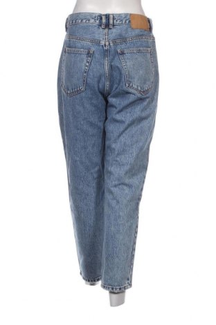 Damskie jeansy Pull&Bear, Rozmiar XL, Kolor Niebieski, Cena 92,76 zł