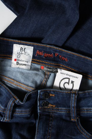 Damen Jeans Street One, Größe XL, Farbe Blau, Preis € 8,07