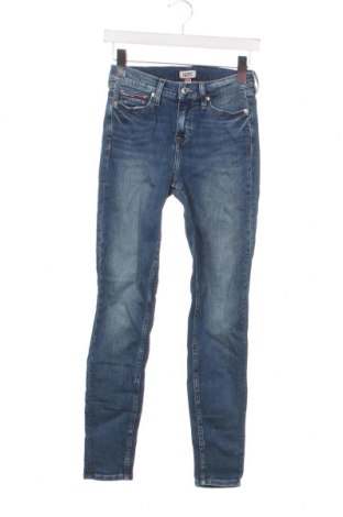Дамски дънки Tommy Jeans, Размер S, Цвят Син, Цена 66,85 лв.