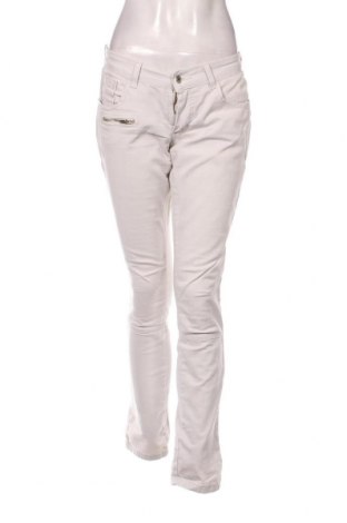 Damen Jeans Yessica, Größe M, Farbe Ecru, Preis 6,26 €