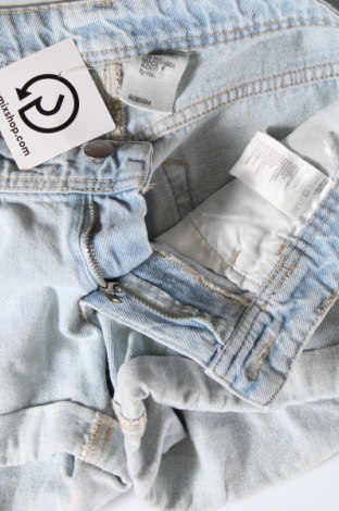 Pantaloni scurți de femei, Mărime M, Culoare Albastru, Preț 7,76 Lei