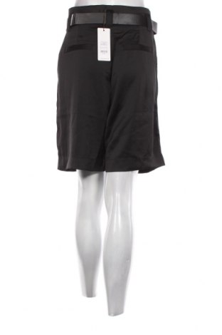 Γυναικείο κοντό παντελόνι Answear, Μέγεθος M, Χρώμα Μαύρο, Τιμή 15,98 €