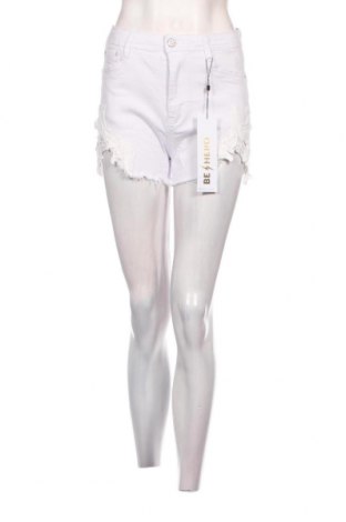 Дамски къс панталон Answear, Размер L, Цвят Бял, Цена 26,04 лв.