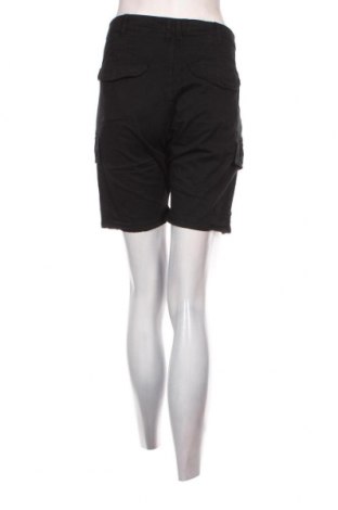 Γυναικείο κοντό παντελόνι Brave Soul, Μέγεθος M, Χρώμα Μαύρο, Τιμή 13,73 €