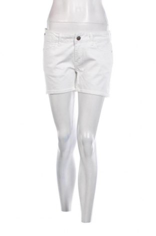 Γυναικείο κοντό παντελόνι Clockhouse, Μέγεθος M, Χρώμα Λευκό, Τιμή 8,02 €