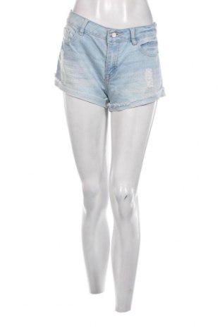 Γυναικείο κοντό παντελόνι Forever 21, Μέγεθος M, Χρώμα Μπλέ, Τιμή 7,67 €