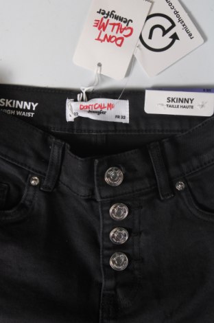 Дамски къс панталон Jennyfer, Размер XS, Цвят Черен, Цена 14,26 лв.
