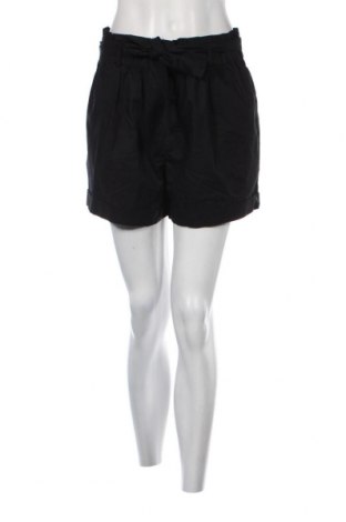 Дамски къс панталон LeGer By Lena Gercke, Размер M, Цвят Черен, Цена 12,24 лв.