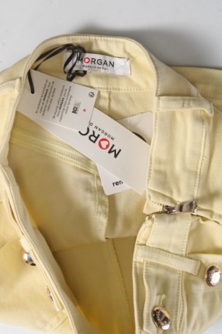Γυναικείο κοντό παντελόνι Morgan, Μέγεθος XS, Χρώμα Κίτρινο, Τιμή 16,70 €