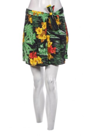 Дамски къс панталон Zara, Размер L, Цвят Многоцветен, Цена 7,80 лв.