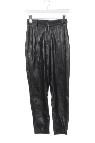 Pantaloni de piele pentru damă, Mărime XS, Culoare Negru, Preț 95,39 Lei