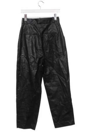 Pantaloni de piele pentru damă H&M, Mărime M, Culoare Negru, Preț 95,39 Lei