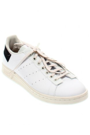Дамски обувки Adidas & Stan Smith, Размер 40, Цвят Бял, Цена 90,16 лв.