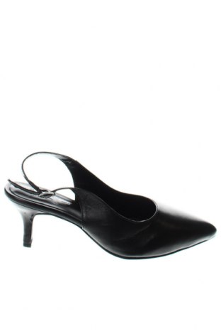 Дамски обувки Answear, Размер 38, Цвят Черен, Цена 47,74 лв.