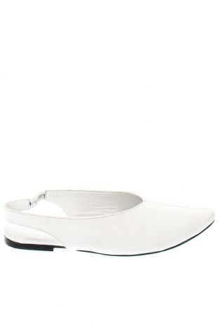 Γυναικεία παπούτσια Answear, Μέγεθος 39, Χρώμα Λευκό, Τιμή 28,58 €
