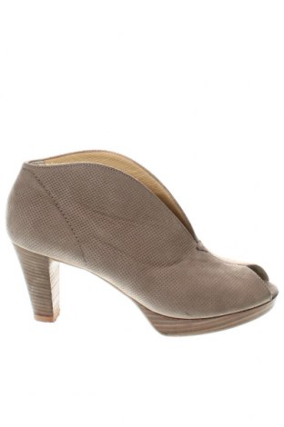 Γυναικεία παπούτσια Paul Green, Μέγεθος 37, Χρώμα  Μπέζ, Τιμή 17,93 €