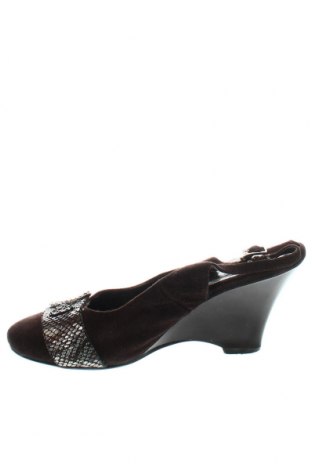 Γυναικεία παπούτσια Tendenz, Μέγεθος 36, Χρώμα Καφέ, Τιμή 15,75 €