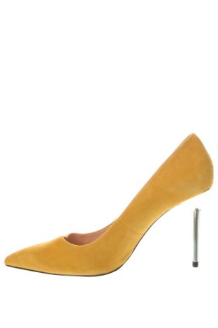 Дамски обувки Zara, Размер 39, Цвят Жълт, Цена 54,00 лв.