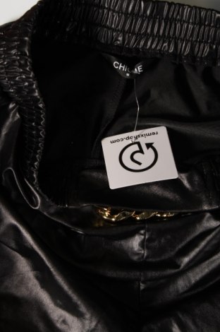 Γυναικείο παντελόνι ChicMe, Μέγεθος M, Χρώμα Μαύρο, Τιμή 3,77 €