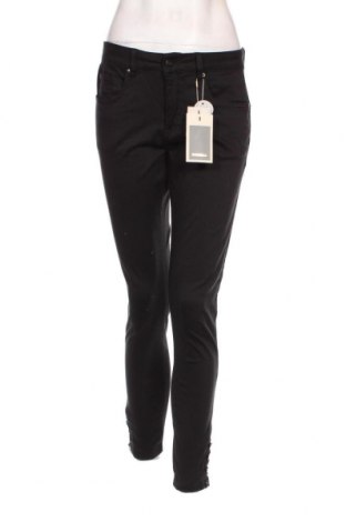Дамски панталон Dranella, Размер M, Цвят Черен, Цена 15,66 лв.