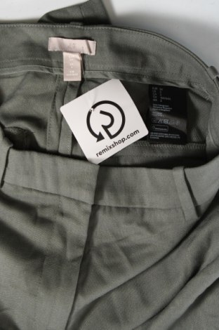 Дамски панталон H&M, Размер XS, Цвят Зелен, Цена 9,86 лв.