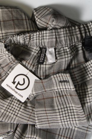 Damenhose H&M Divided, Größe XS, Farbe Mehrfarbig, Preis 3,63 €