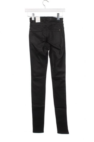 Дамски панталон Jdy, Размер XS, Цвят Черен, Цена 16,56 лв.