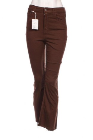 Дамски панталон Jennyfer, Размер S, Цвят Кафяв, Цена 24,38 лв.