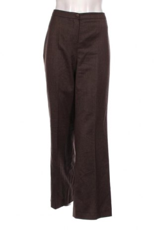 Pantaloni de femei Minuet Petite, Mărime M, Culoare Maro, Preț 30,52 Lei