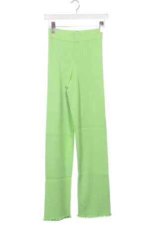 Дамски панталон Monki, Размер XS, Цвят Зелен, Цена 16,17 лв.