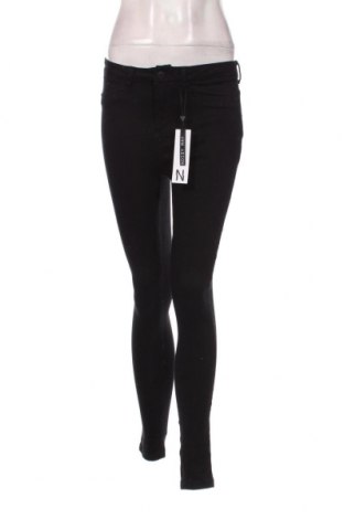 Pantaloni de femei Noisy May, Mărime M, Culoare Negru, Preț 46,91 Lei