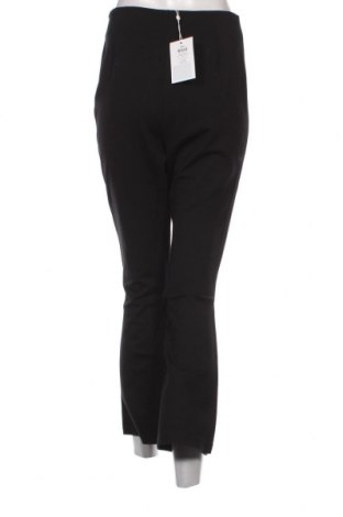 Дамски панталон ONLY, Размер M, Цвят Черен, Цена 17,82 лв.