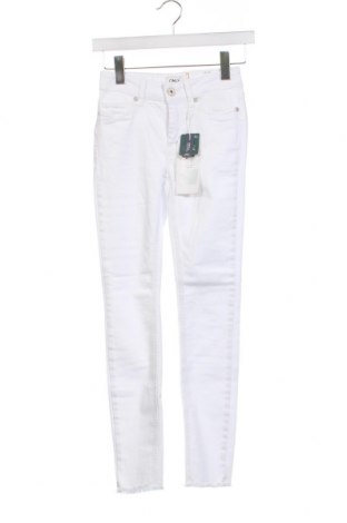 Дамски панталон ONLY, Размер XXS, Цвят Бял, Цена 17,28 лв.