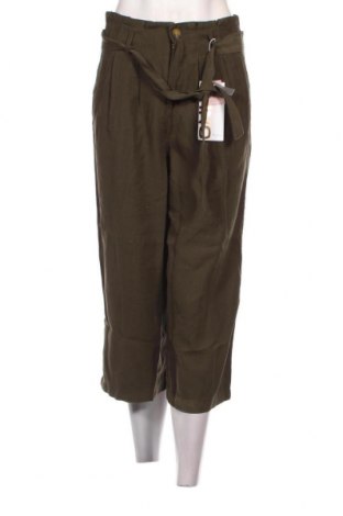 Дамски панталон ONLY, Размер S, Цвят Зелен, Цена 17,82 лв.