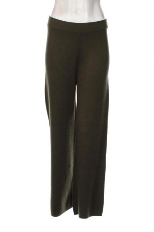 Дамски панталон ONLY, Размер M, Цвят Зелен, Цена 17,82 лв.