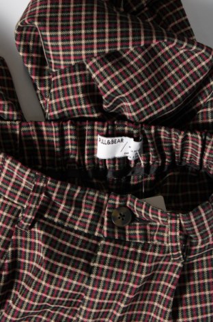 Γυναικείο παντελόνι Pull&Bear, Μέγεθος S, Χρώμα Πολύχρωμο, Τιμή 2,67 €