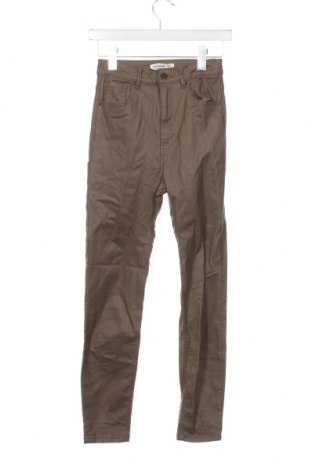 Дамски панталон Pull&Bear, Размер S, Цвят Кафяв, Цена 7,54 лв.