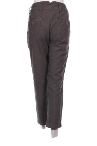 Дамски панталон Salewa, Размер L, Цвят Сив, Цена 30,46 лв.