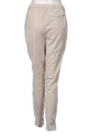 Дамски панталон Tommy Hilfiger, Размер S, Цвят Бежов, Цена 43,93 лв.