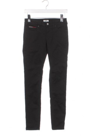 Дамски панталон Tommy Jeans, Размер S, Цвят Черен, Цена 47,75 лв.