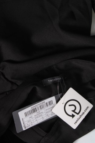 Γυναικείο παντελόνι Trendyol, Μέγεθος M, Χρώμα Μαύρο, Τιμή 8,07 €