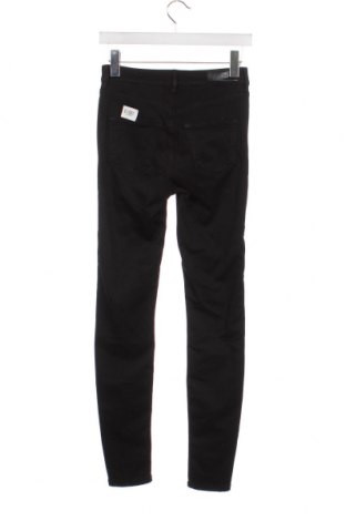 Дамски панталон Vero Moda, Размер XS, Цвят Черен, Цена 17,82 лв.