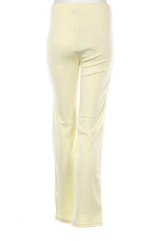 Дамски панталон Vero Moda, Размер XS, Цвят Жълт, Цена 15,12 лв.