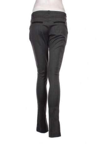Дамски панталон Vero Moda, Размер M, Цвят Сив, Цена 7,60 лв.